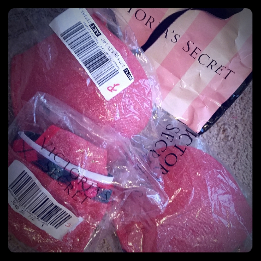 Victoria secret bra and matching panties